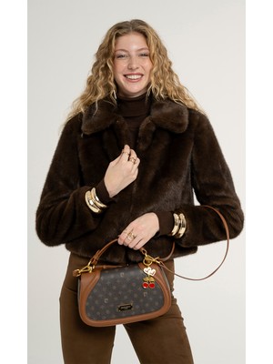 Pierre Cardin Limited Edition Kahve Monogram Çıtçıt Kapamalı Askılı Kadın Çapraz Omuz Çantası 05PC25K10347