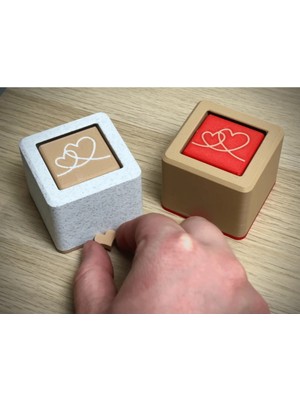 Sürpriz Açılır Kalpli Hediye Kutusu – Sevgiliye Özel 3D Baskı