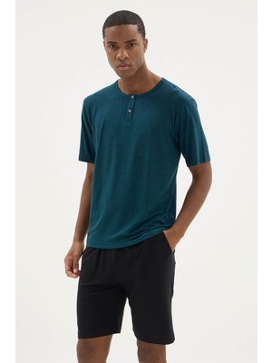 Kly Yeni Sezon Erkek Düğmeli Yaka Şortlu Takım