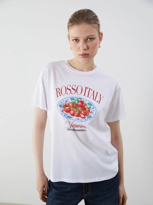 Lc Waikiki Yeni Sezon Bisiklet Yaka Italy Baskılı Kadın Tişört