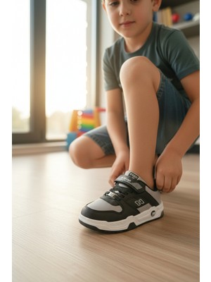 Enoch Çocuk Spor Ayakkabı Cırtlı ve Bağcıklı Düz Taban Spor Ayakkabı