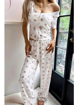 Homay 2’li Çiçek Desenli Kısa Kollu Düğmeli Crop Pijama Takımı