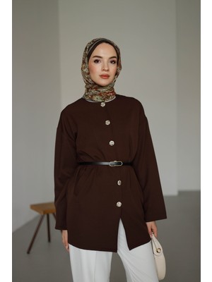 Moonsc Kadın Önü Düğme Detaylı ve Kemerli Tesettür Ceket