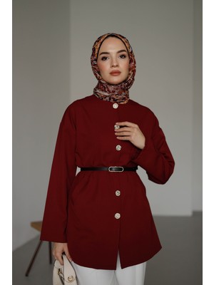 Moonsc Kadın Önü Düğme Detaylı ve Kemerli Tesettür Ceket