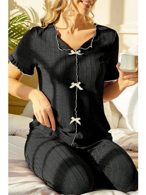 Homay 2’li Önü Fiyonk Detaylı Volanlı Kısa Kollu Pamuklu Pijama Takımı