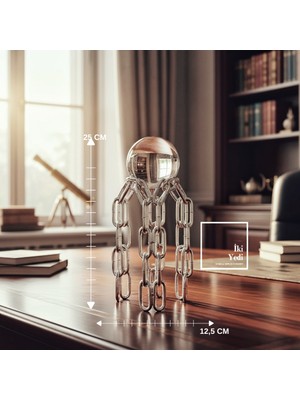 İki Yedi Konsept Stilpo Gümüş Zincir Figürlü Kristal Küre Obje 25 Cm, Modern Masaüstü Ofis ve Salon Dekor Aksesuarı