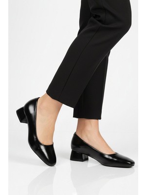 Ayakmod Siyah Geniş Kalıp Kadın Topuklu Abiye Ayakkabı 608421 Z