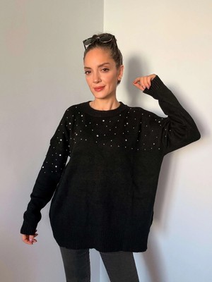 Siyah Bisiklet Yaka Taş Detaylı Kazak