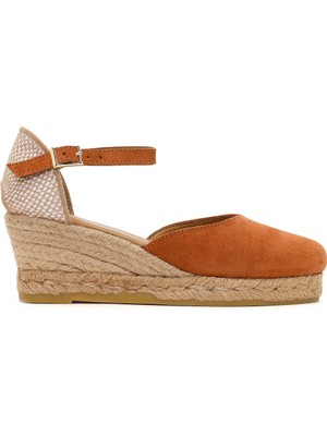 Derimod Kadın Turuncu Bilekten Bantlı Dolgu Topuklu Süet Deri Espadril Sandalet 26SFD205810