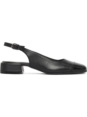 Derimod Kadın Siyah Arkası Açık Kısa Kalın Topuklu Deri Ayakkabı 26PFD411418