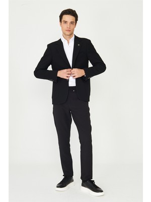 White Stone Siyah Hafif Desenli Blazer Ceket