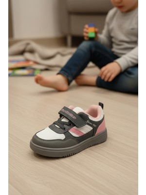 Enoch Destekli Bilek Yapısı ve Cırtlı Sportif Çocuk Ayakkabı