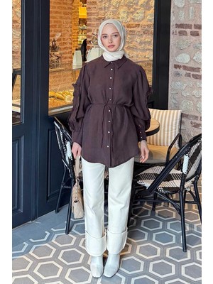 Lamelif Geniş Yakalı Biyeli Gömlek Acı Kahverengi