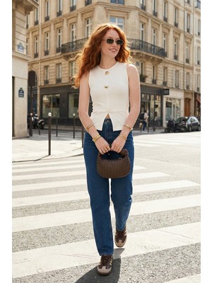 Lela Fittted Fit Bisiklet Yaka Aksesuar Detaylı Bluz Bayan Bluz 5866475