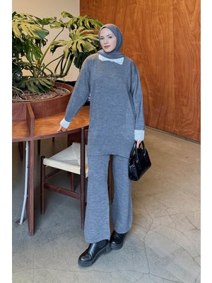 Lamelif Yakası Taşlı Triko Takım Gri