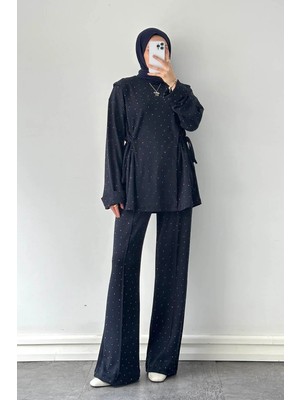 Lamelif Tünel Detaylı Taşlı Takım Lacivert