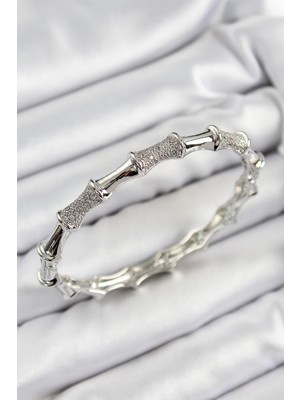 Senson Pirinç Zirkon Taşlı Kemik Model Gümüş Renk Vip Kadın Bileklik - Lisinya