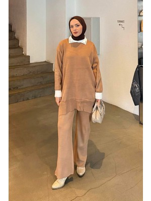 Lamelif Yakası Taşlı Triko Takım Camel