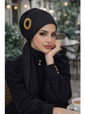 Aişe Tesettür Siyah Gold Tokalı Atkılı Bone