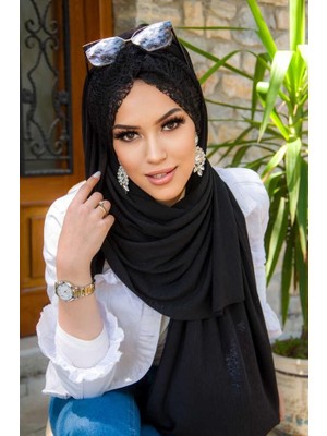Aişe Tesettür Siyah Dantelli Burgu Model Hazır Şal