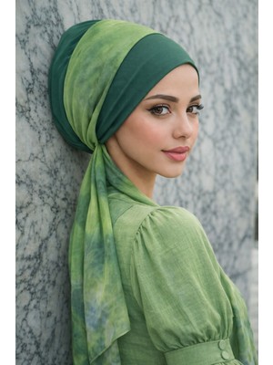 Aişe Tesettür Yeşil Batik Desen Fularlı Bone