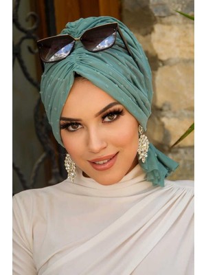 Aişe Tesettür Mint Ponpon Tokalı Bone