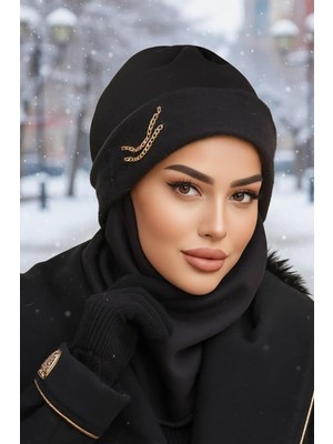 Aişe Tesettür Siyah Zincirli Maskeli Bere