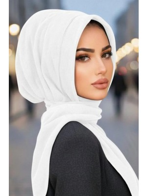 Aişe Tesettür Beyaz Kapüşonlu Çıtçıtlı Şal
