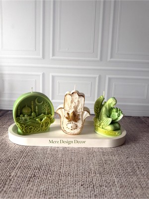 Merz Design Decor Ramazan Temalı Dekoratif Tabaklı  Dua Eden Kadın, Cami ve Fatma Ana Eli %100 Doğal Soya Mum Seti