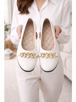 Slipcat Kadın Gold Zincir Taş Detaylı Düz Babet – Günlük & Ofis Şık Rahat Ayakkabı