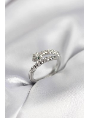 Lowell Home Yılan Model Gümüş Renk Zirkon Taşlı Kadın Yüzük