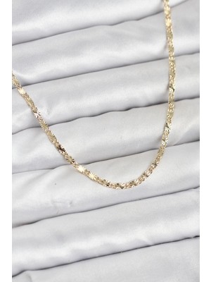 Lowell Home cm 14K Gold Renk Lazerli Zincir Model Kadın Kolye