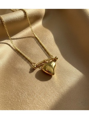 Arsem Modern Tasarım Yatay Bar Detaylı Kalp Kolye