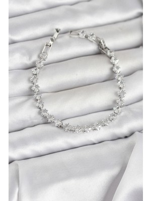 Prativas Kare Zirkon Taşlı Gümüş Renk Pirinç Su Yolu Kadın Bileklik - PRT3500EB10618