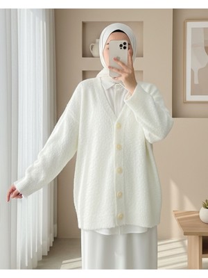 Modamorfo Düğmeli Salaş Triko Hırka -Beyaz