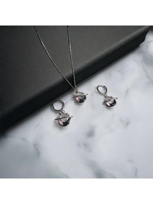 Zeravie Butik 316L Çelik Gümüş Renk Hilal Ay Figürlü Pembe Siyah Mine Detaylı Kolye Küpe Takı Seti