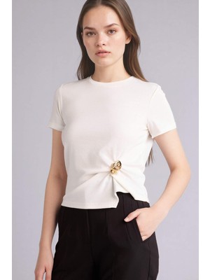 DeFacto Slim Fit Aksesuar Detaylı Ribana Tişört G9551AX26SP