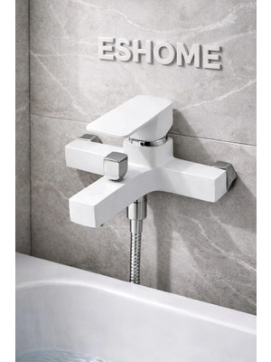 Beyaz Krom Kare Banyo Bataryası Şık Tasarım