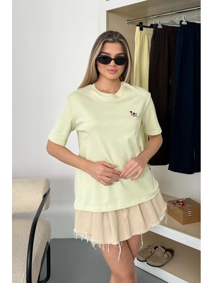 Giysa Kadın Bisiklet Yaka Fil Nakışlı %100 Pamuklu T-Shirt Yeşil - 26Y 26729