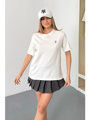 Giysa Kadın Köpek Nakışlı %100 Pamuklu T-Shirt Beyaz - 26Y 26730