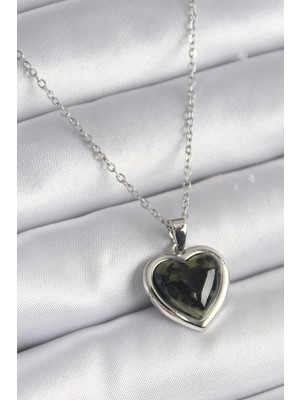 K-Yonlineticaret 316L Çelik Gümüş Renk Yeşil Mineli Kalp Model Kadın Kolye