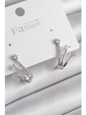 K-Yonlineticaret Pirinç Gümüş Renk Zirkon Taşlı Kadın Küpe