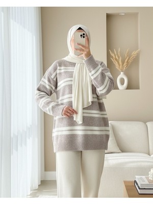 Modamorfo Yuvarlak Yaka Çizgili Yumoş Triko Kazak -Açık Vizon