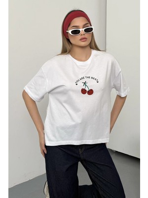 Giysa Kadın Kiraz Baskılı %100 Pamuklu T-Shirt Beyaz - 26Y 26519