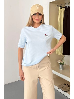 Giysa Kadın Bisiklet Yaka Fil Nakışlı %100 Pamuklu T-Shirt Mavi - 26Y 26729