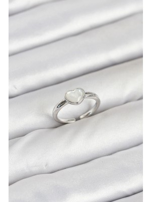 K-Yonlineticaret Pirinç Gümüş Renk Kalpli Kadın Yüzük