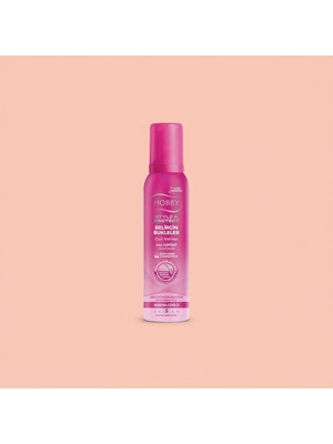 Hobby Belirgin Bukleler Saç Köpüğü 150ml Anti-Frizz Teknolojisi ile Güçlü Şekillendirme