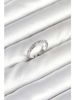 K-Yonlineticaret Pirinç Gümüş Renk Zirkon Taşlı Kadın Yüzük