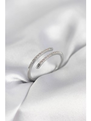 K-Yonlineticaret Gümüş Renk Yılan Kuyruk Model Zirkon Taşlı Kadın Yüzük