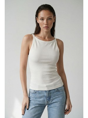 Madmext Beyaz Biyeli Vücudu Saran Fitilli Modern Kesim Atlet MG2681